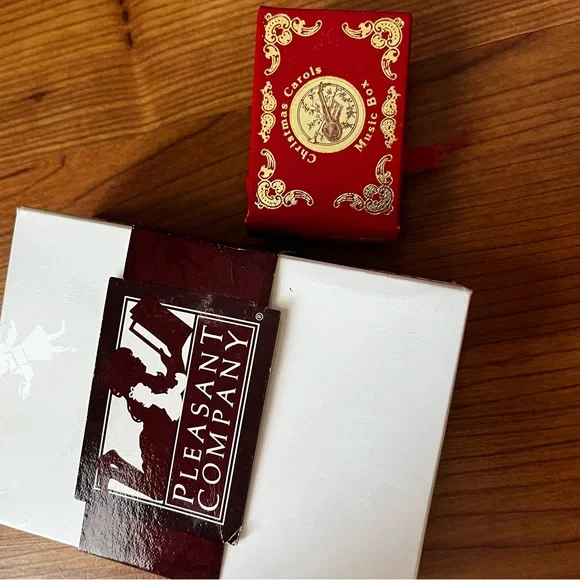 American Girl retired Samantha set from 1991 almost complete collection - Picture 7 of 16